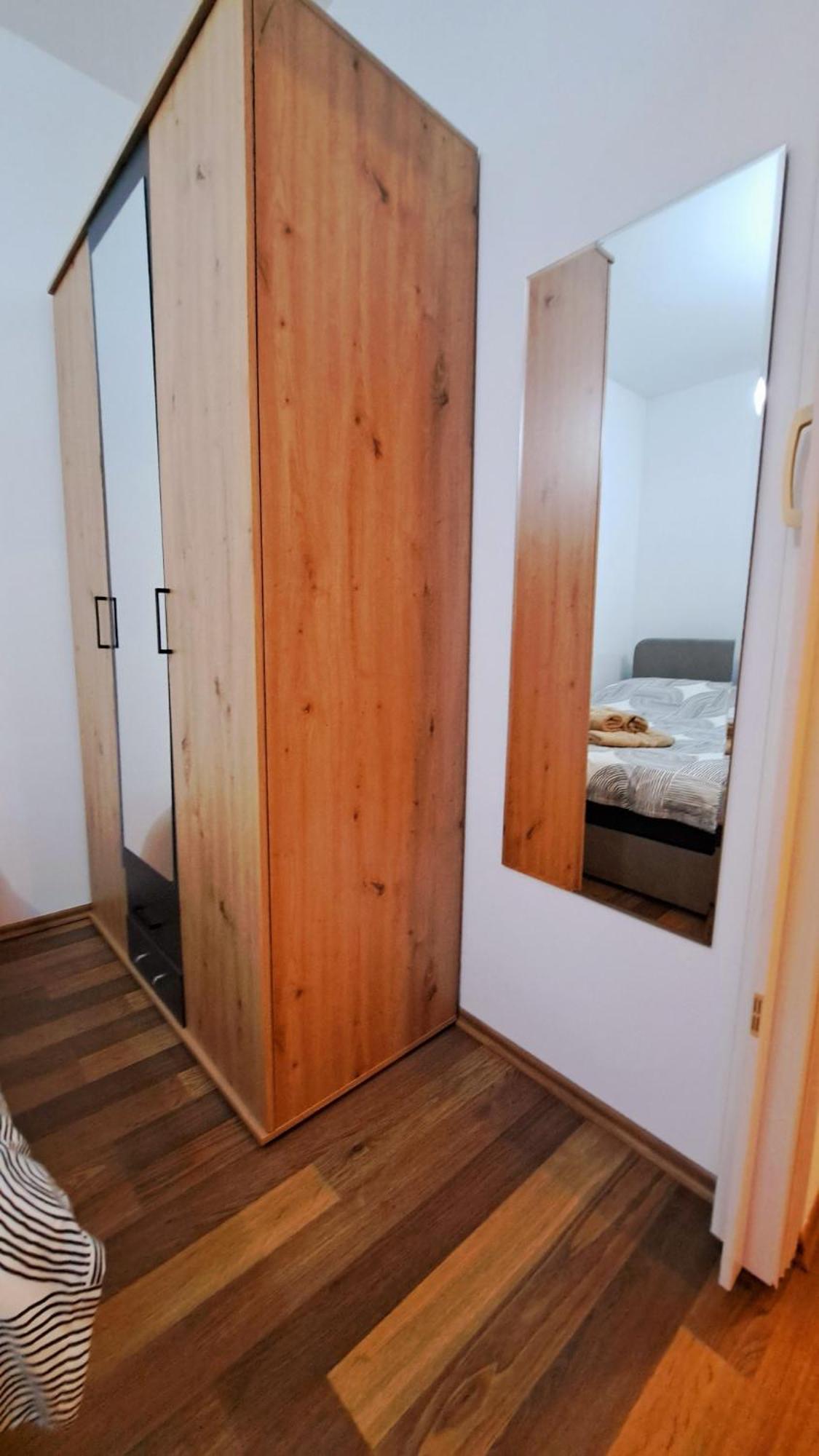 Lera Apartment-Free Public Parking Nearby 萨格勒布 外观 照片
