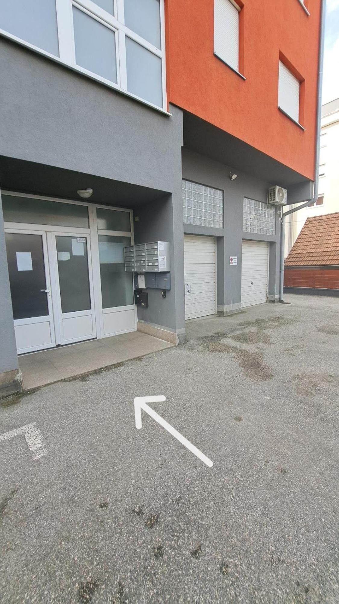Lera Apartment-Free Public Parking Nearby 萨格勒布 外观 照片