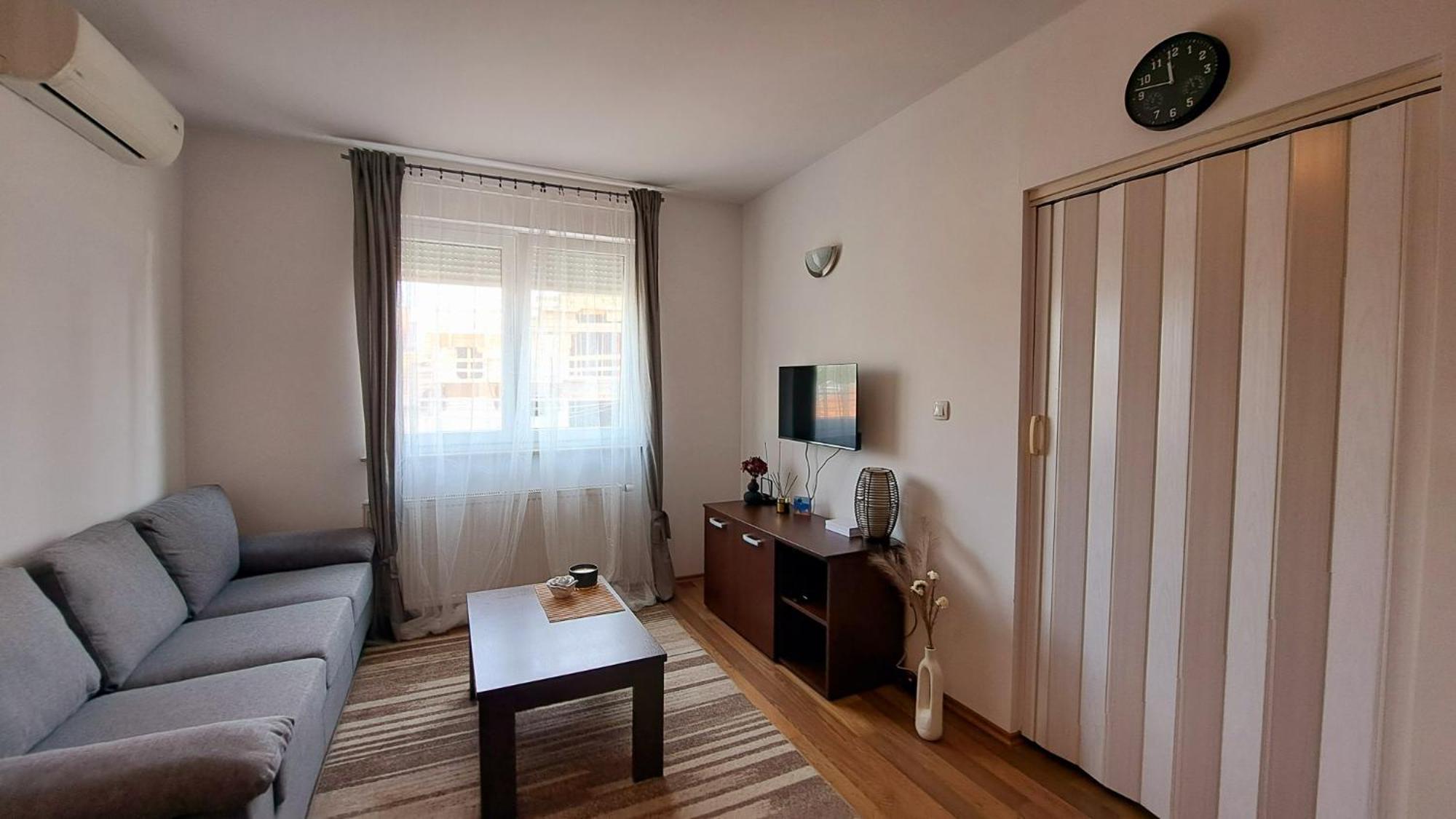 Lera Apartment-Free Public Parking Nearby 萨格勒布 外观 照片