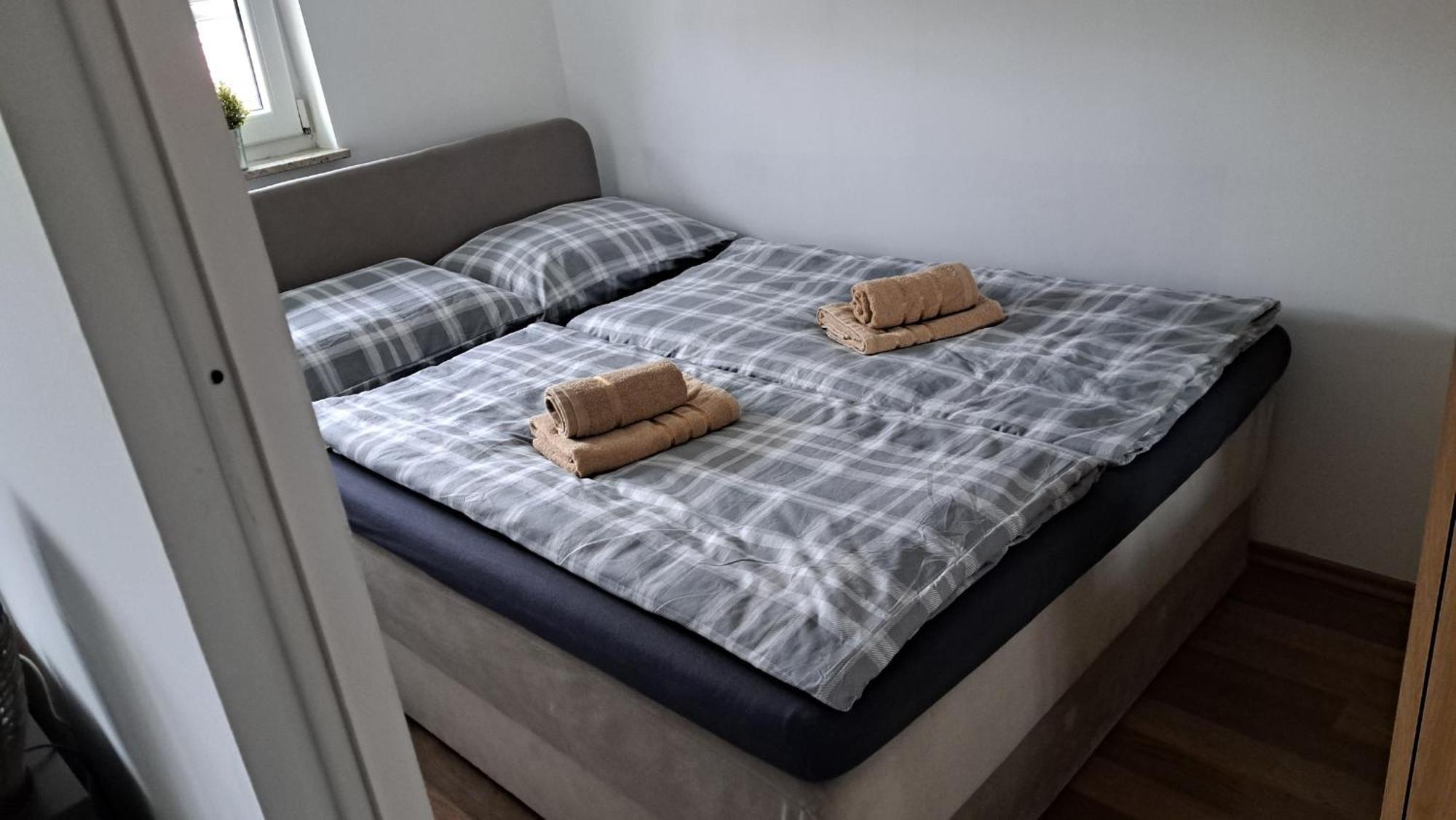 Lera Apartment-Free Public Parking Nearby 萨格勒布 外观 照片